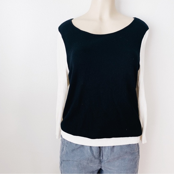 Chico’s Black & Ivory Knit Sweater GOP Long Sleeves Classic Casual Relaxed Fit - Picture 2 of 7